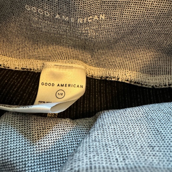 Good American Leggings - Picture 4 of 4